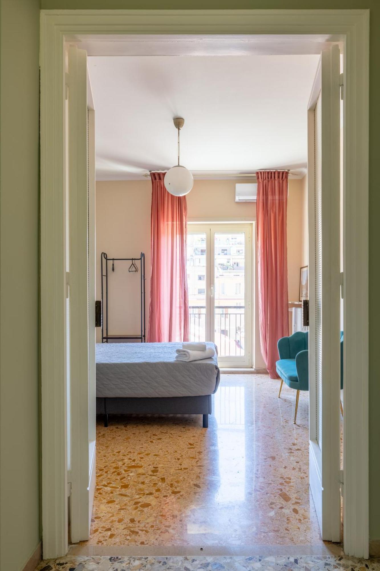 Casa Preziosa In Metro Piramide Apartment Rome Exterior photo
